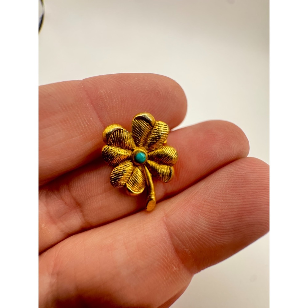 Vintage Four Leaf Clover Brooch Gold Tone Blue Stone Good Luck Charm - Picture 6 of 6
